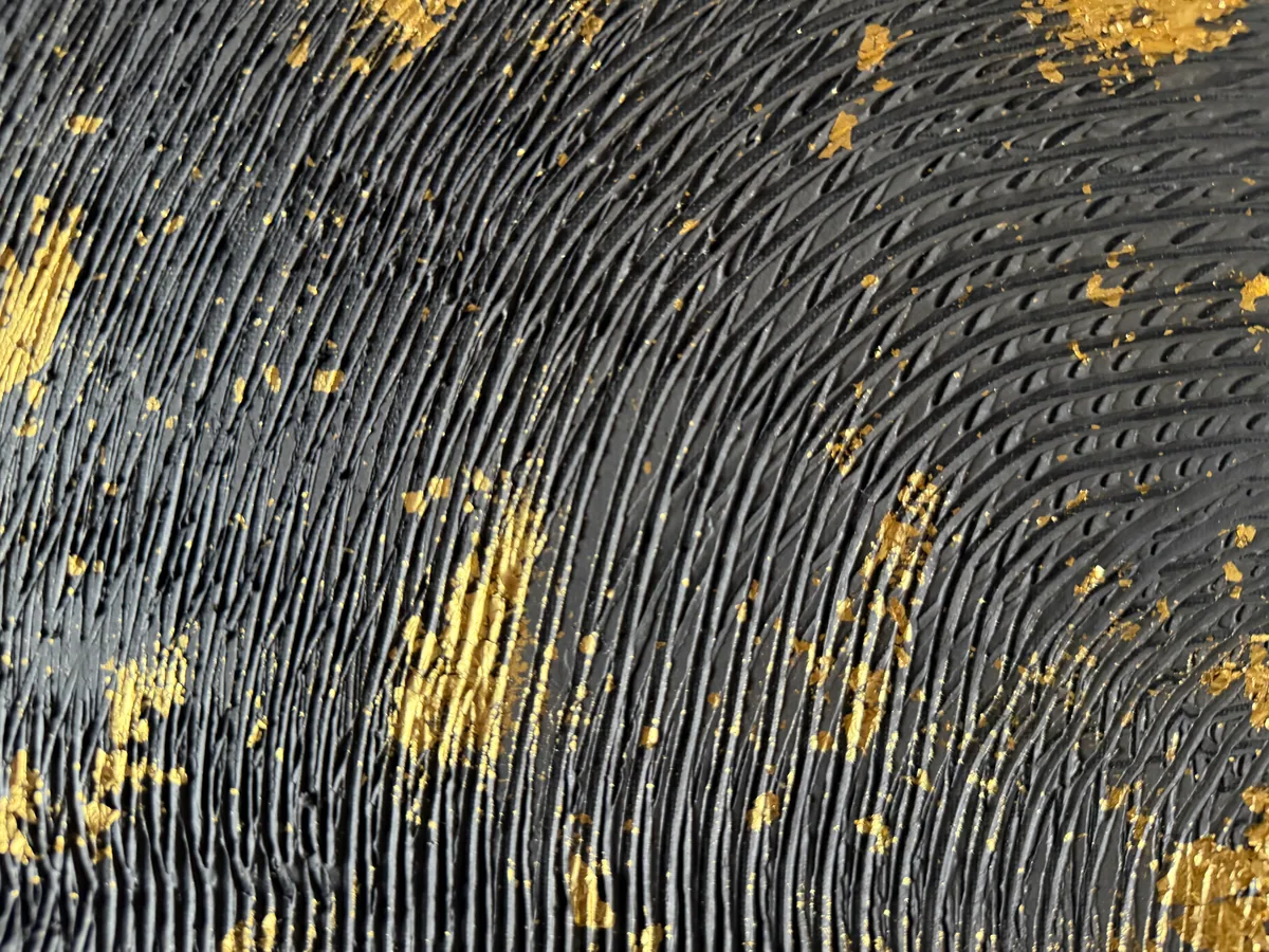 Surface detail — Celestial Plan by Alyne Perfeito, 50 x 70 cm (19.7 x 27.6 in)