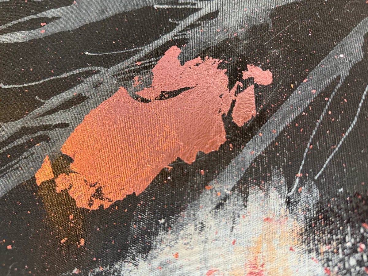Surface detail — Genesis of Flame by Alyne Perfeito, 120 x 200 cm (47 x 79 in)