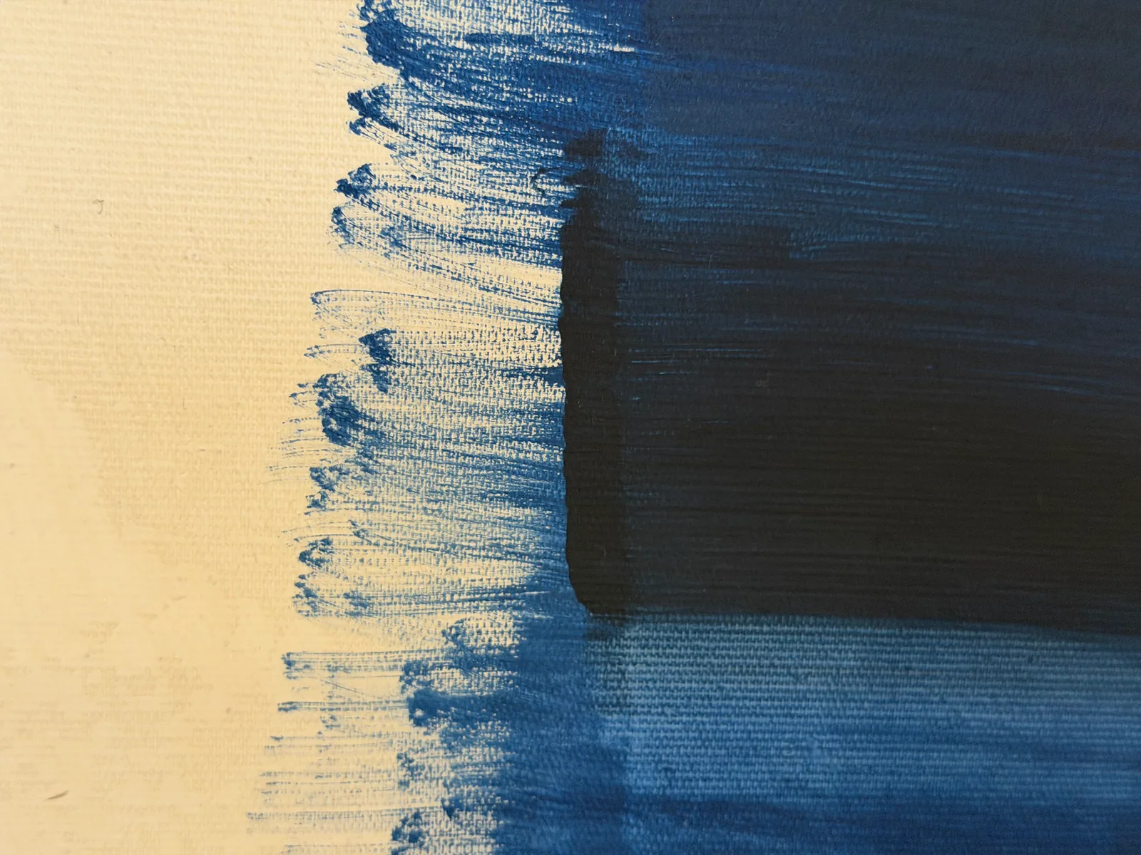 Detalhe da textura de Silent Interval (120 x 160 cm), técnica mista com acrílica sobre tela — Alyne Perfeito, Perfeito Studio