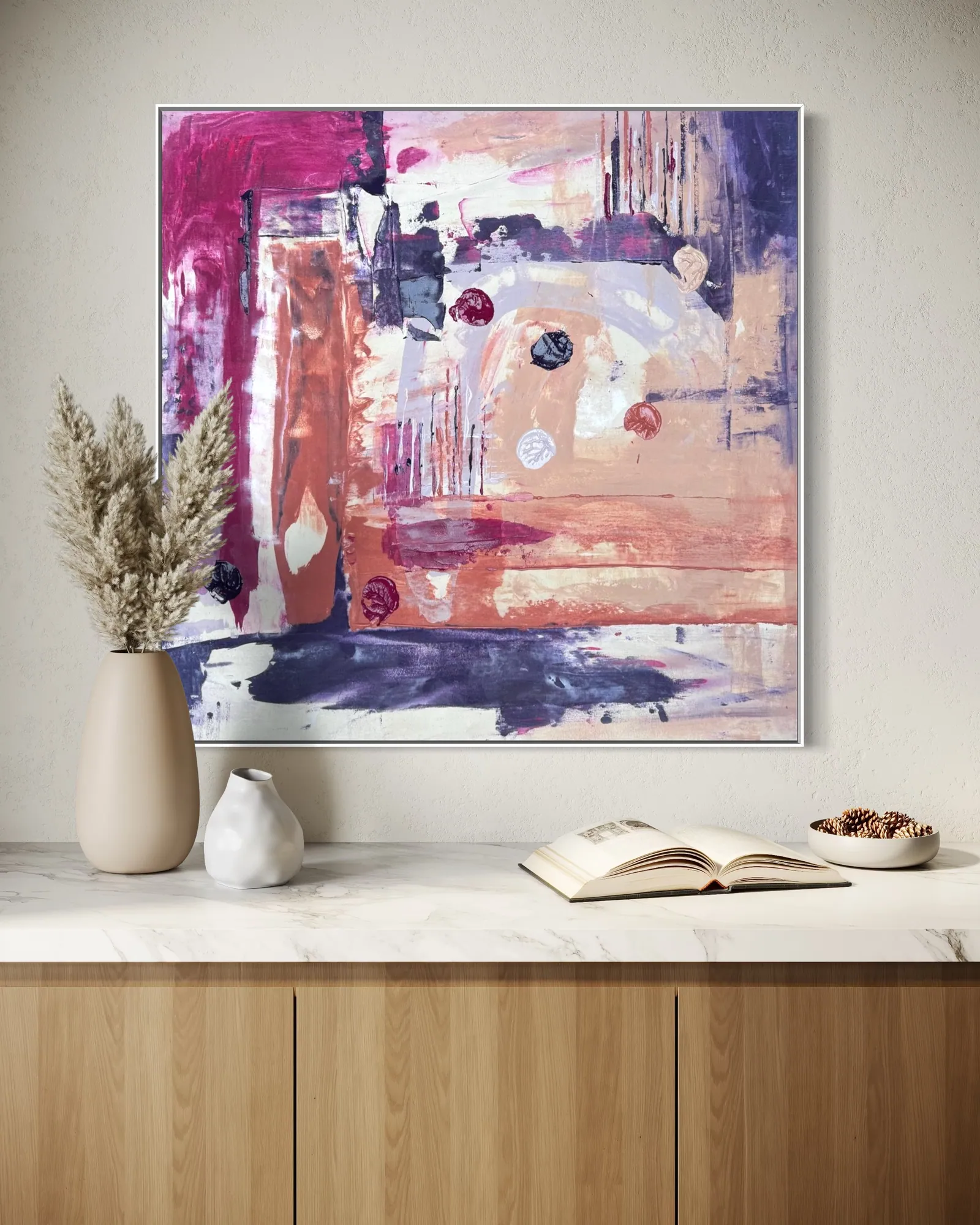 Amethyst Ground (100 x 100 cm), técnica mista sobre tela, em ambiente residencial — Alyne Perfeito, Perfeito Studio