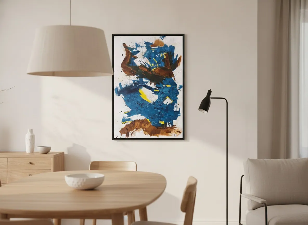 Crossing Currents (80 × 120 cm), técnica mista com acrílica e pasta de textura sobre tela, em sala de estar e jantar integradas de apartamento compacto — Alyne Perfeito, Perfeito Studio